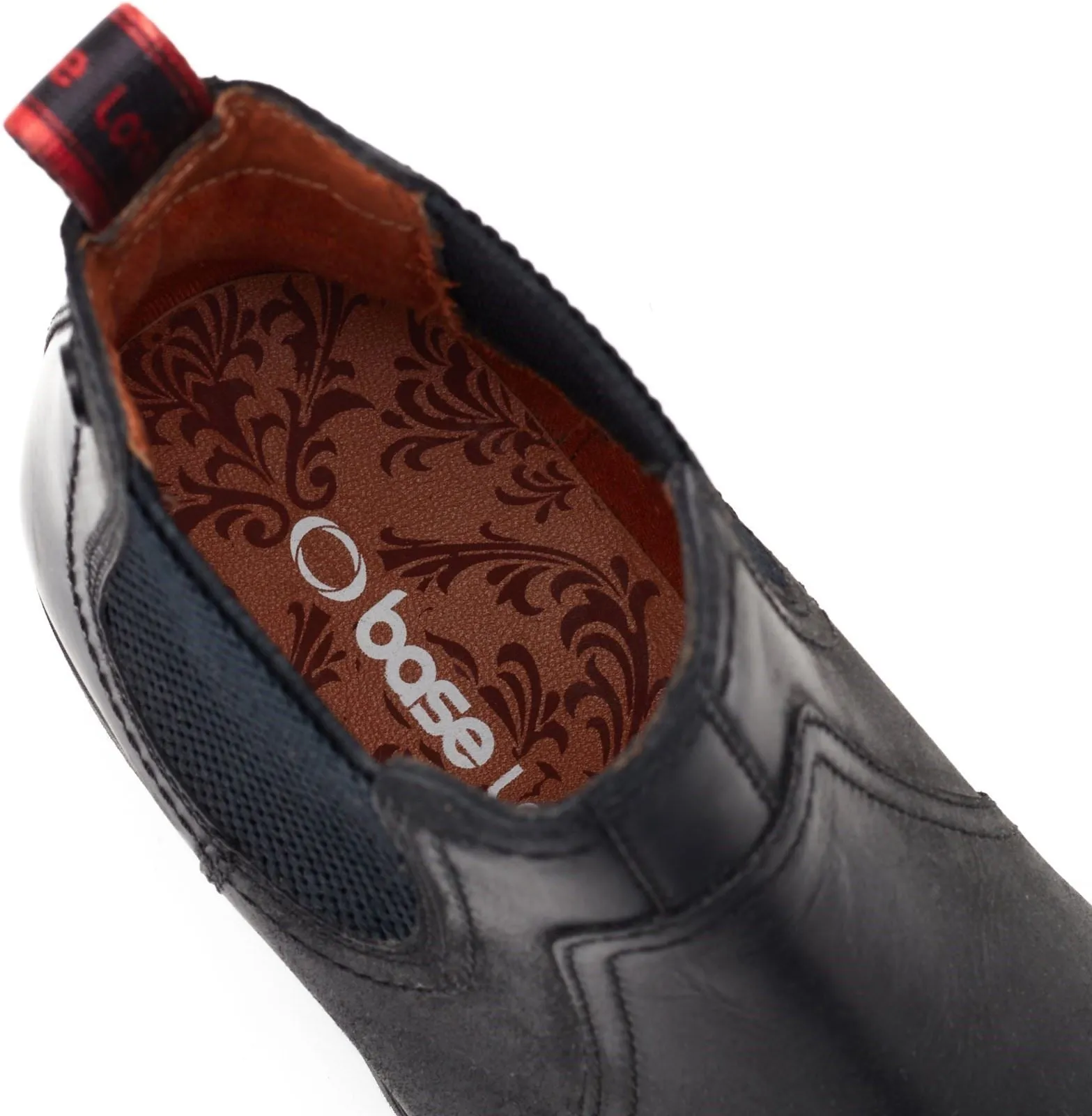 Base London Bateman Pull Up Chelsea Boots