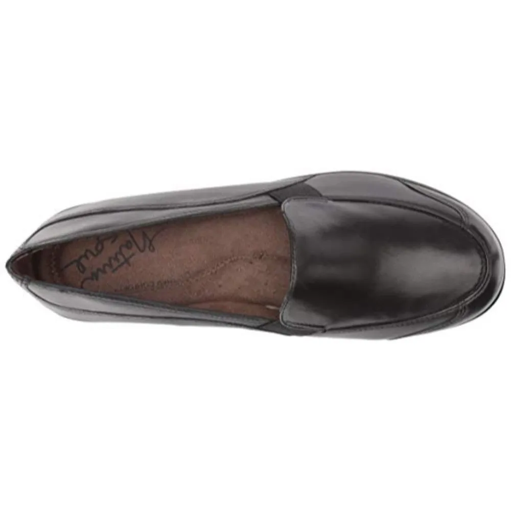 Carryon Black Naturalizer I-1-112121