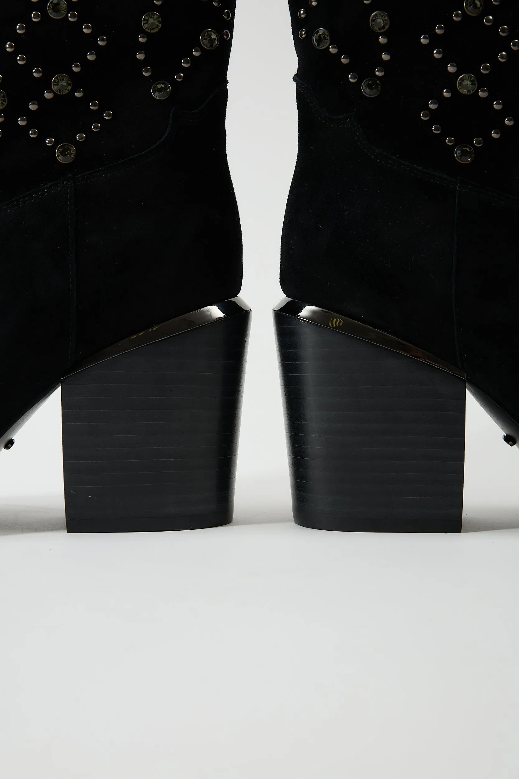 Clotho Black