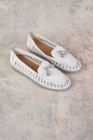 Porto Tassel Loafer - White