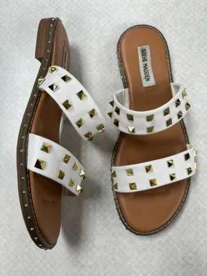 Sandals Flats By Steve Madden In White, Size:10