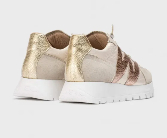 WONDERS A-2464  Gold Trainer